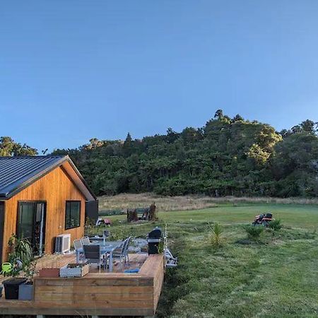 Enchanted Retreat In Greymouth Shared With Host Buitenkant foto